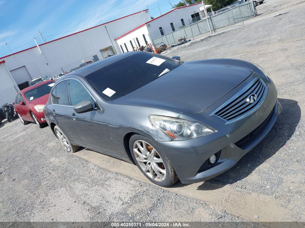 INFINITI G37X 2010