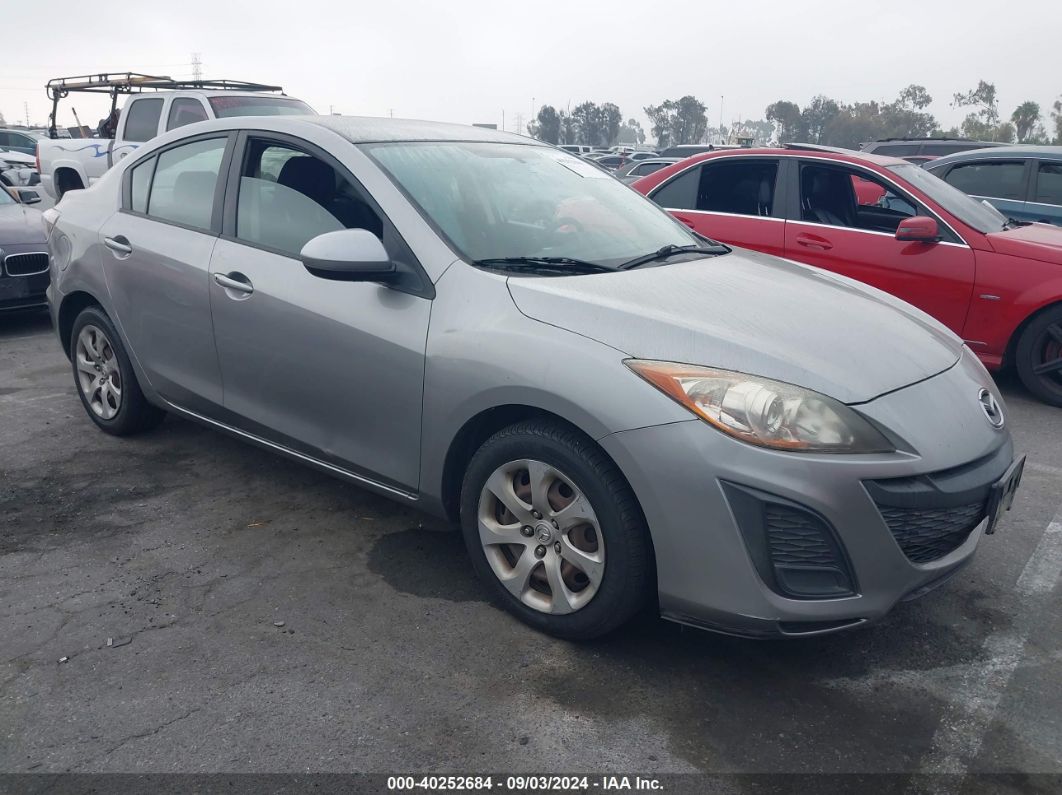 MAZDA MAZDA3 2011