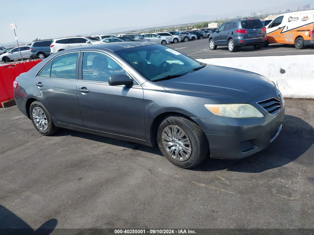 TOYOTA CAMRY 2011