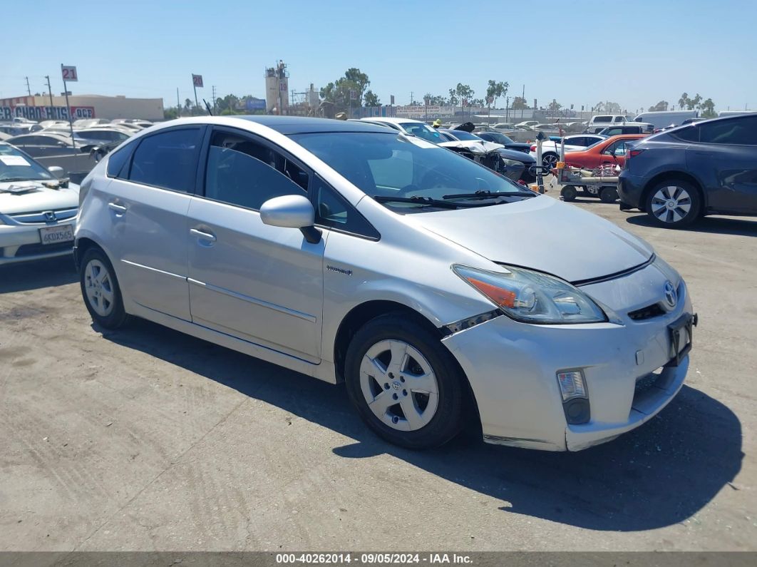 TOYOTA PRIUS 2011