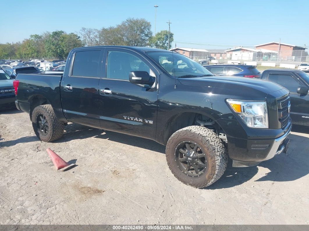 NISSAN TITAN 2020