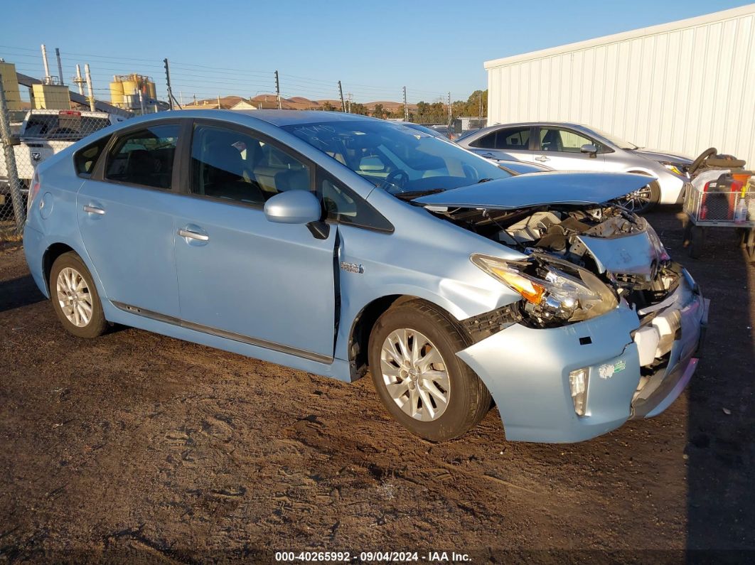 TOYOTA PRIUS PLUG-IN 2012