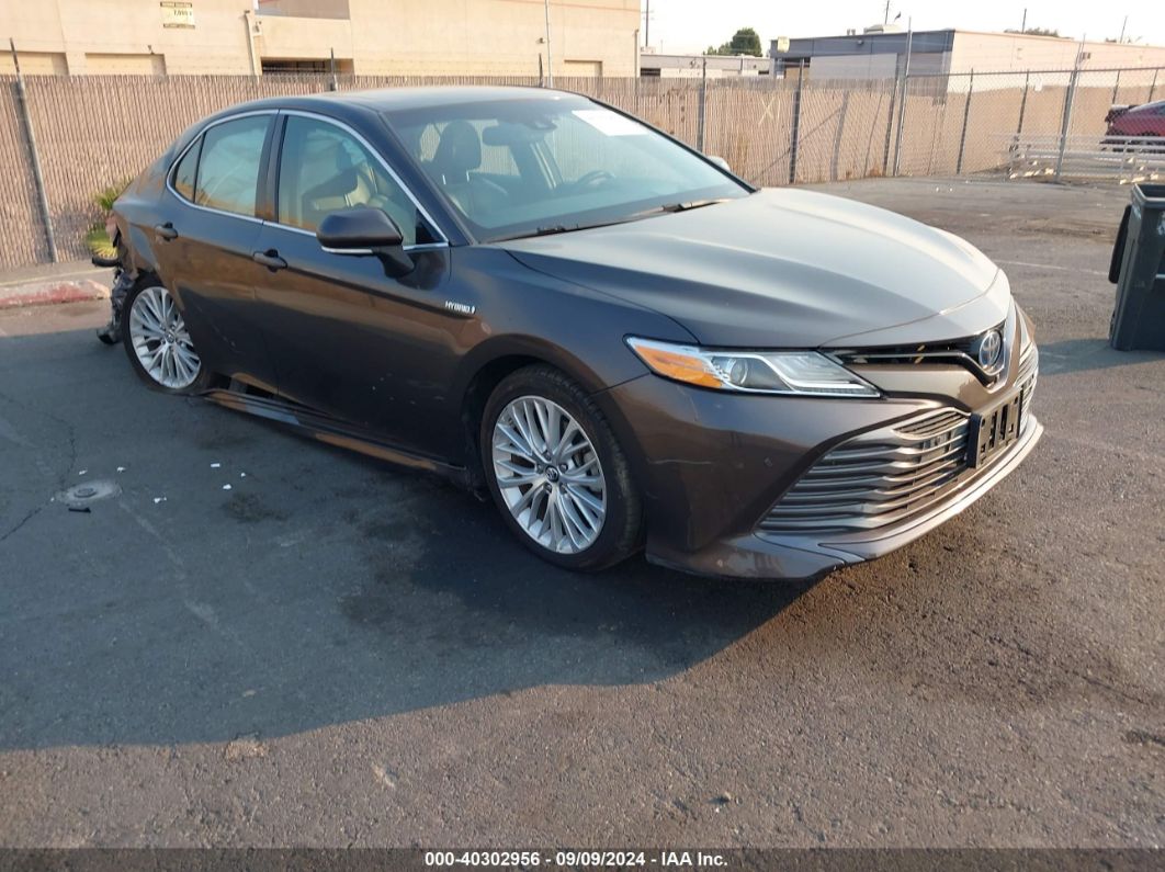 TOYOTA CAMRY HYBRID 2018