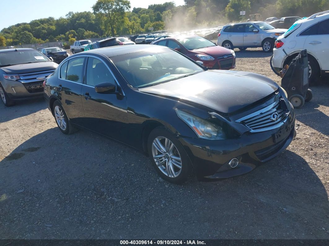 INFINITI G37X 2013