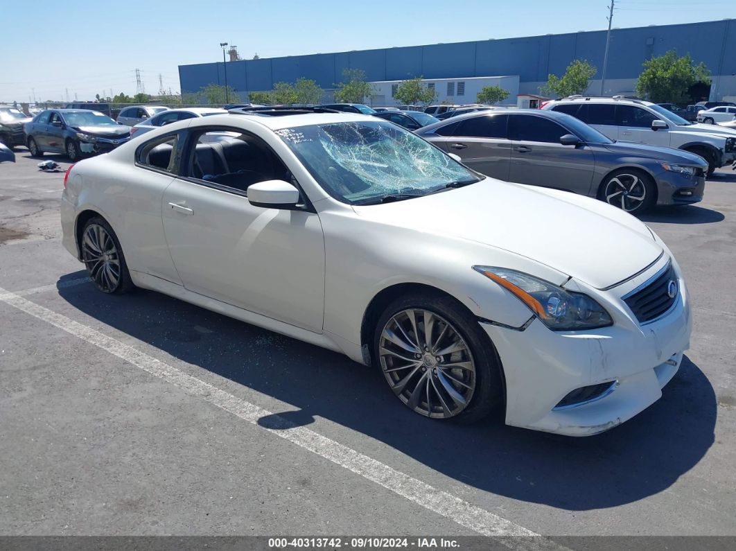 INFINITI G37 2012