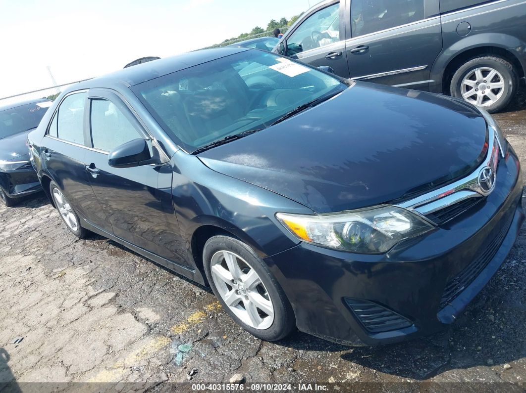 TOYOTA CAMRY 2012