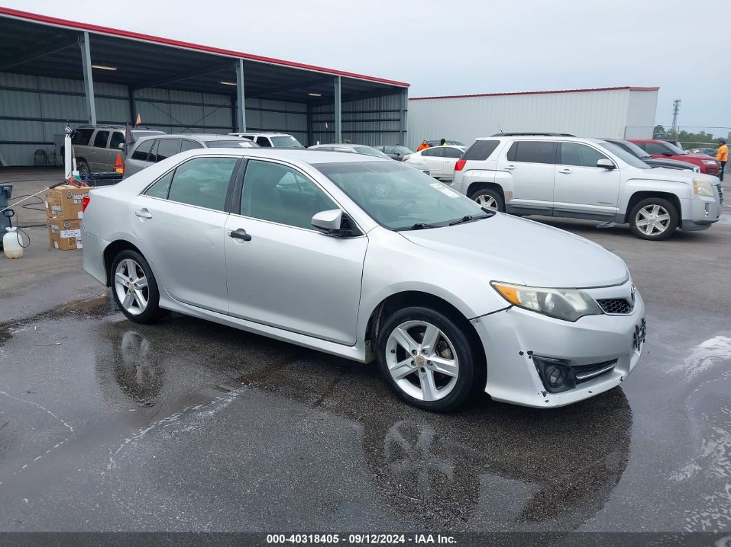 TOYOTA CAMRY 2012