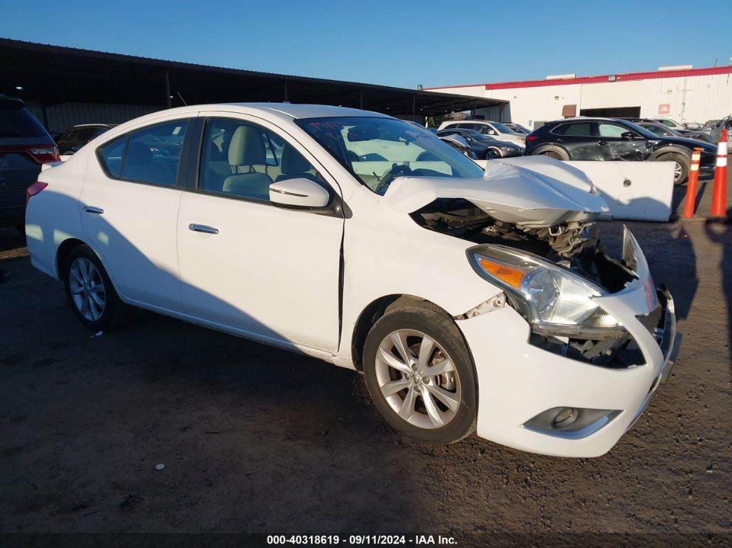 NISSAN VERSA 2015