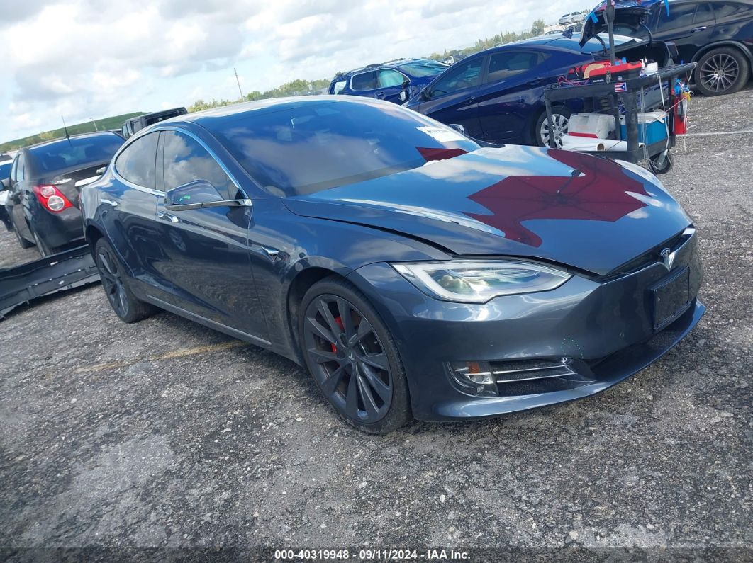 TESLA MODEL S 2020