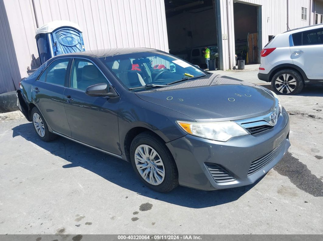 TOYOTA CAMRY 2012