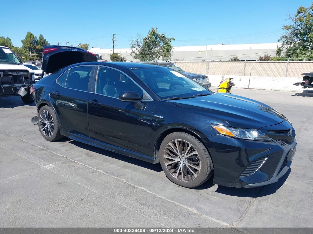 TOYOTA CAMRY HYBRID 2018