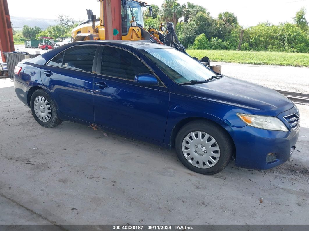 TOYOTA CAMRY 2010