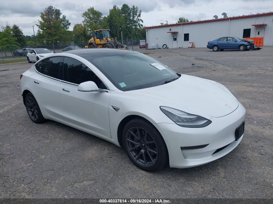 TESLA MODEL 3 2020