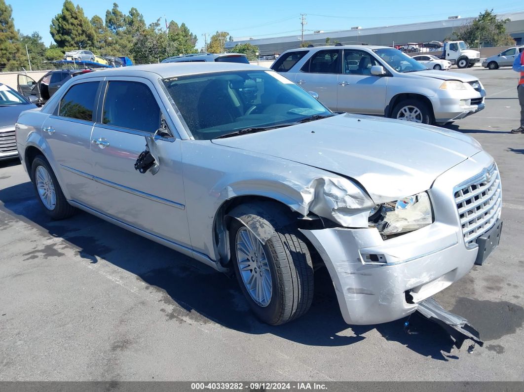 CHRYSLER 300 2010