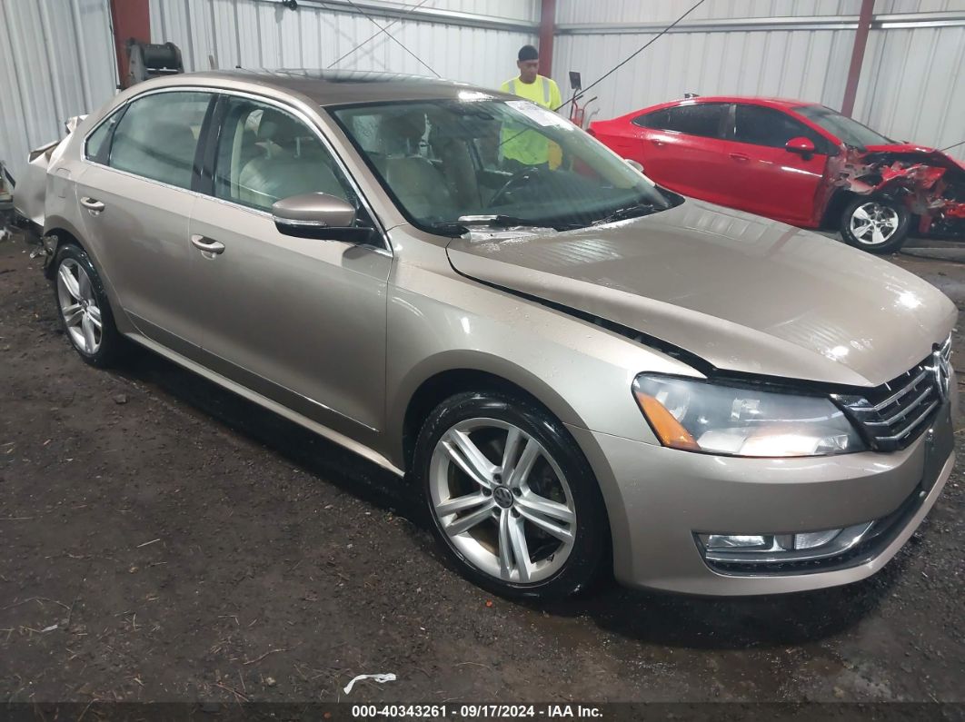 VOLKSWAGEN PASSAT 2015