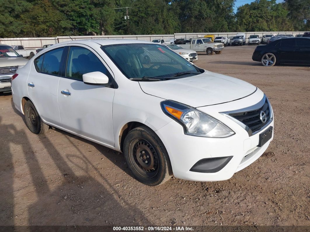 NISSAN VERSA 2018