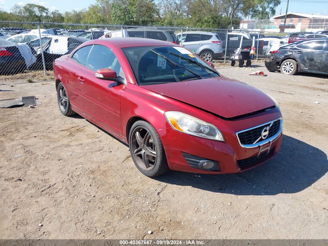 VOLVO C70 2011