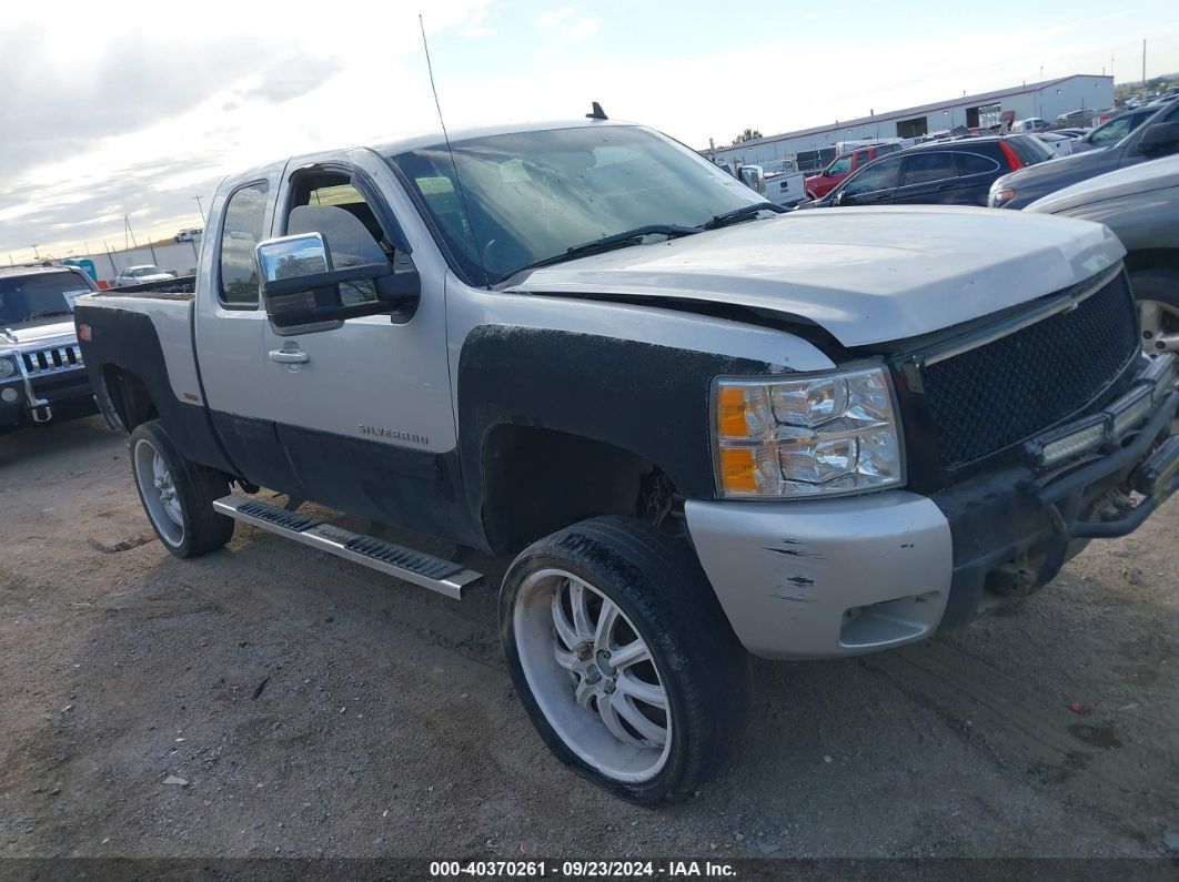 CHEVROLET SILVERADO 1500 2011