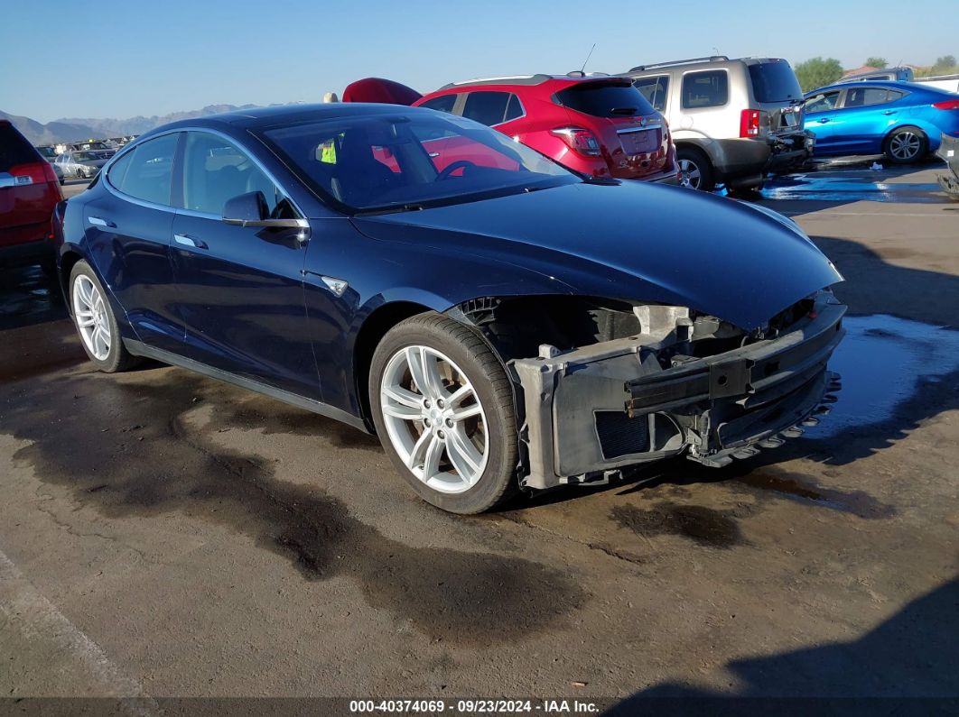 TESLA MODEL S 2014