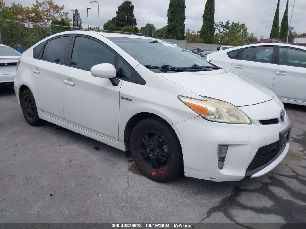 TOYOTA PRIUS 2013