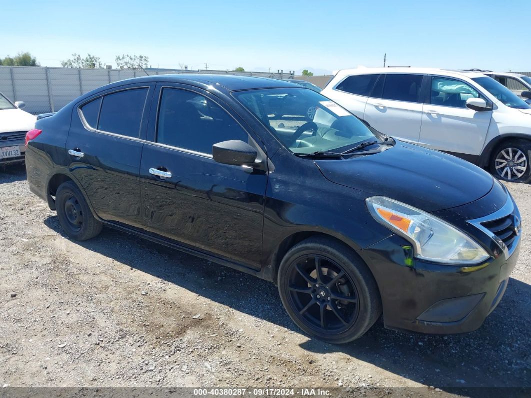 NISSAN VERSA 2015