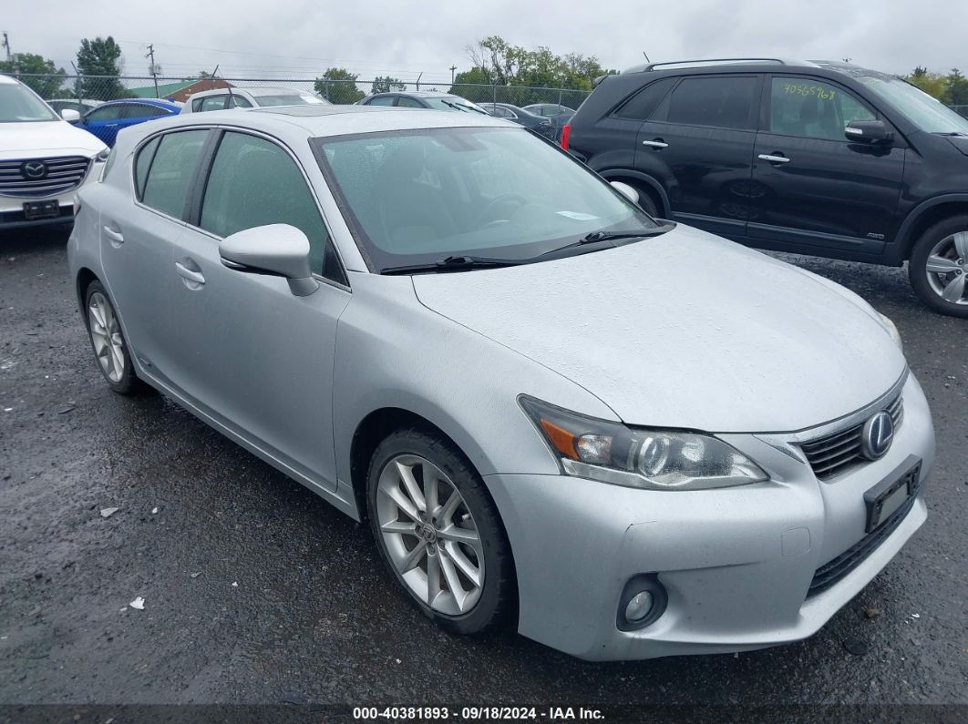 LEXUS CT 200H 2013