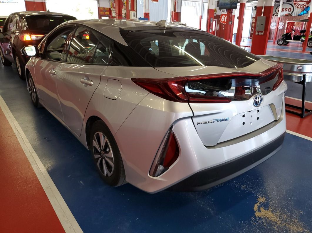 TOYOTA PRIUS PRIME 2018