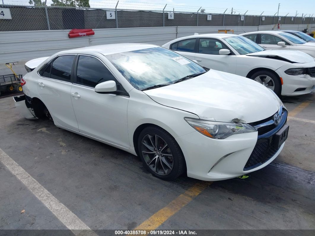 TOYOTA CAMRY 2015