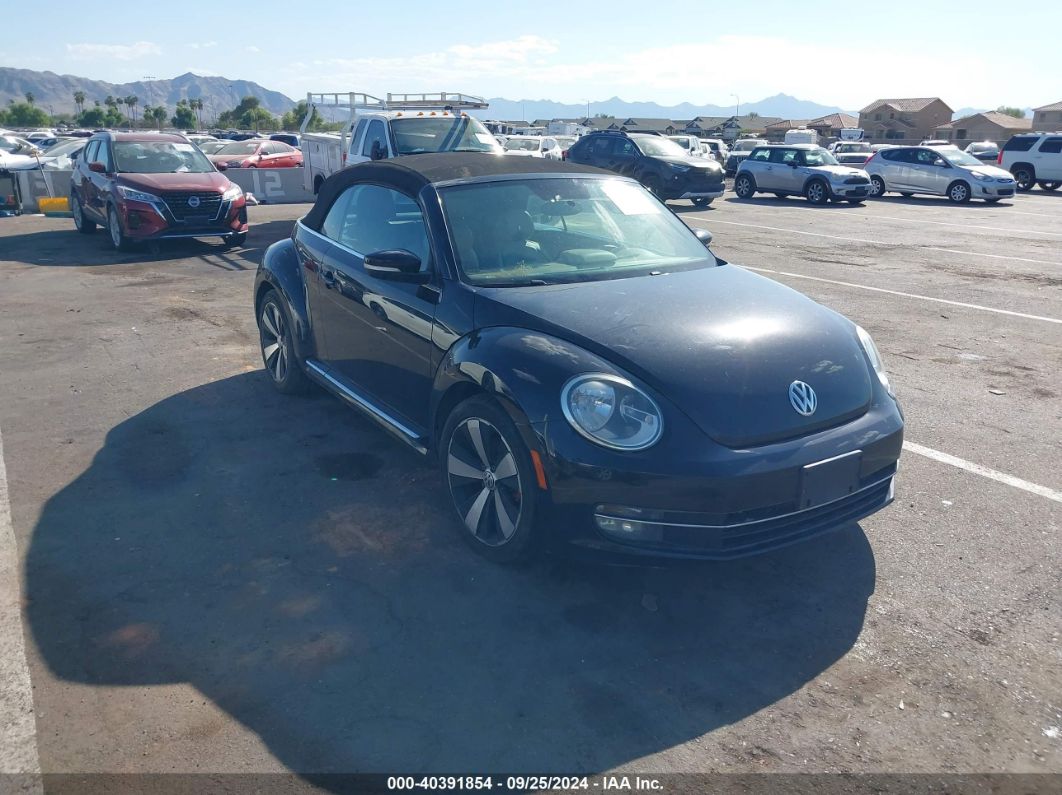 VOLKSWAGEN BEETLE 2013