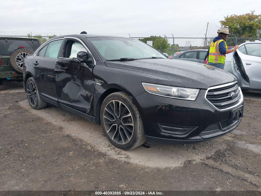 FORD TAURUS 2019