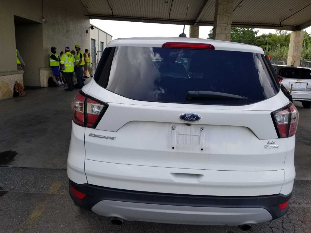 FORD ESCAPE 2017