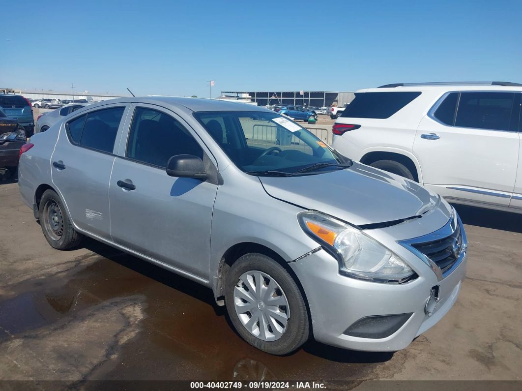 NISSAN VERSA 2015