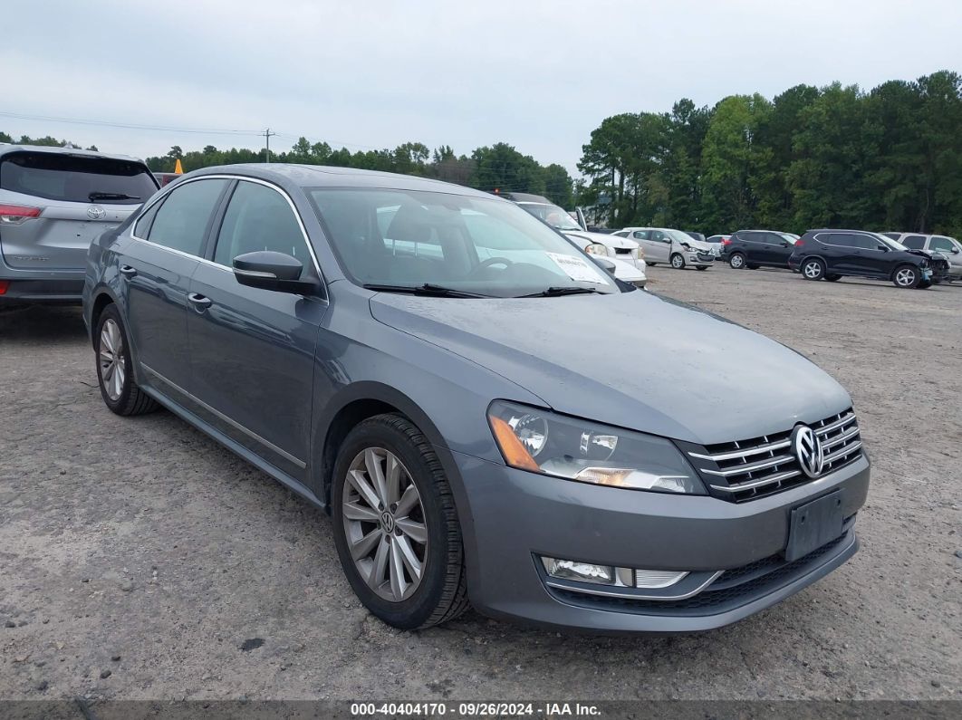 VOLKSWAGEN PASSAT 2013