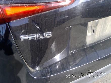 TOYOTA PRIUS 2020