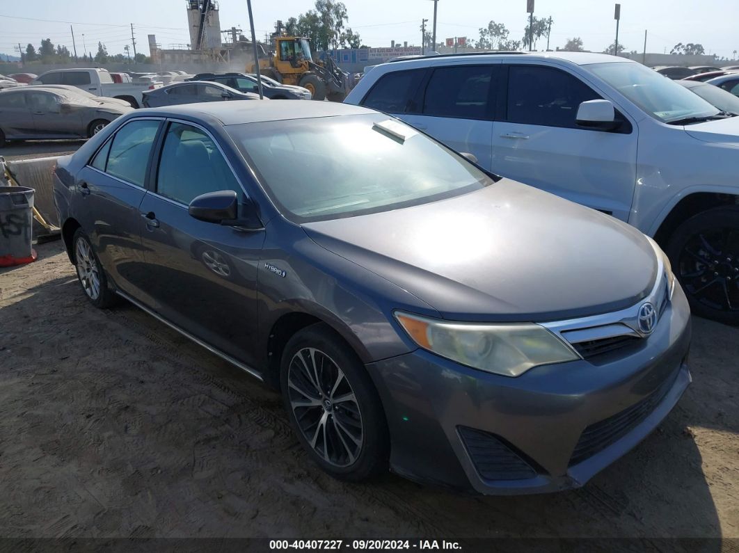 TOYOTA CAMRY HYBRID 2013