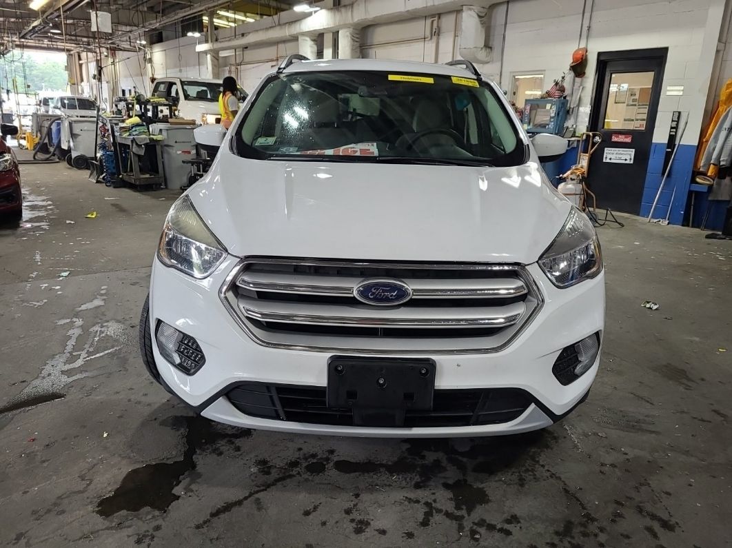 FORD ESCAPE 2018