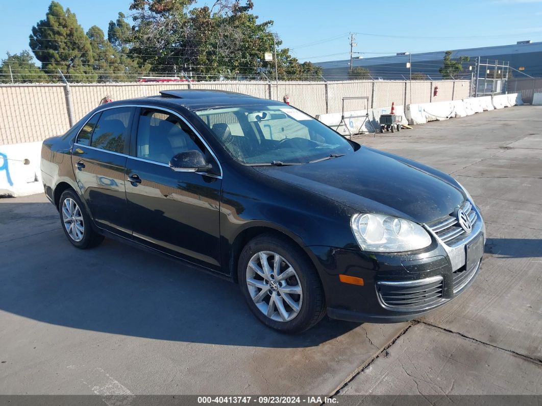 VOLKSWAGEN JETTA 2010