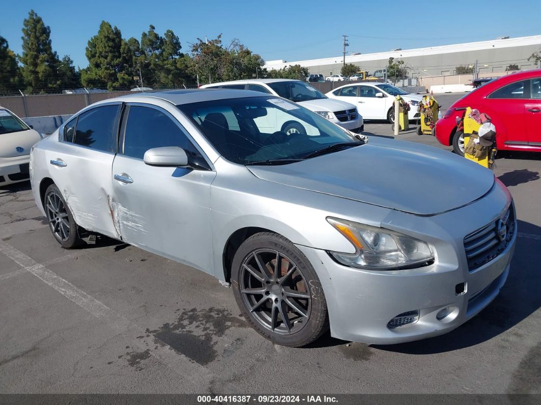 NISSAN MAXIMA 2012