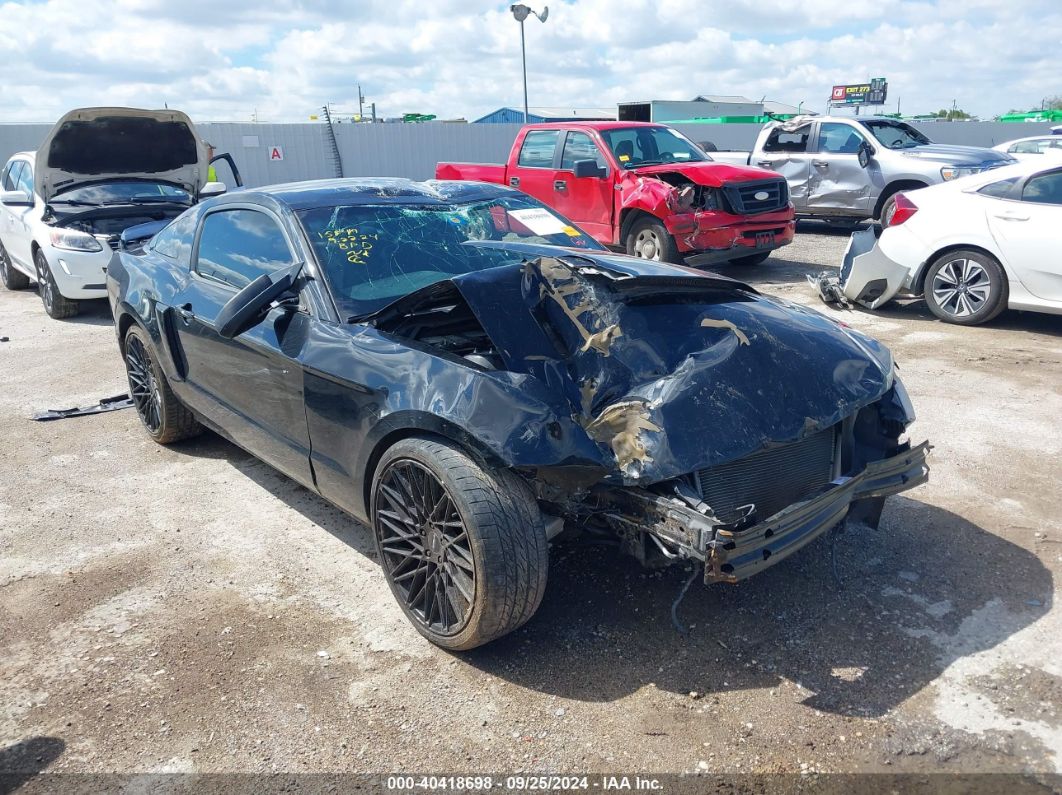 FORD MUSTANG 2011