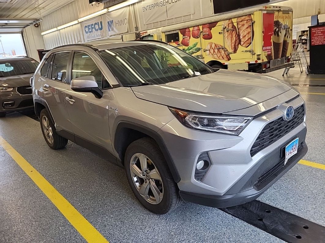 TOYOTA RAV4 HYBRID 2021