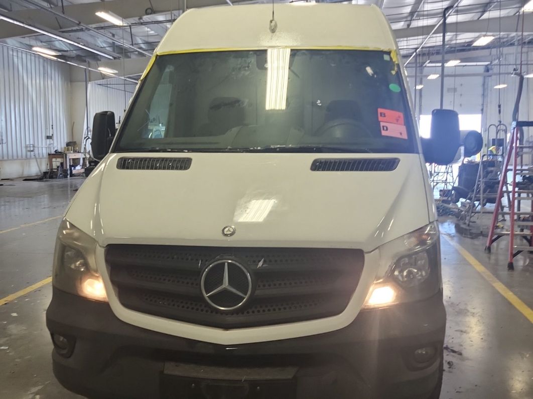 MERCEDES-BENZ SPRINTER 2500 2015