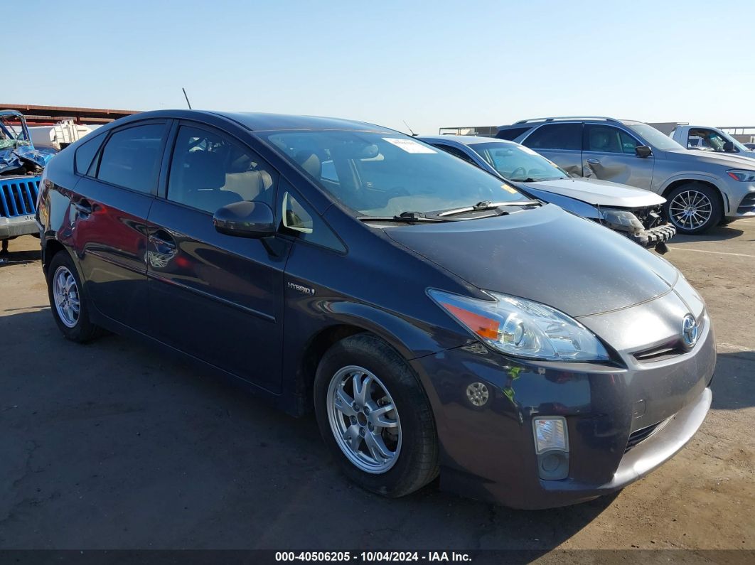 TOYOTA PRIUS 2011