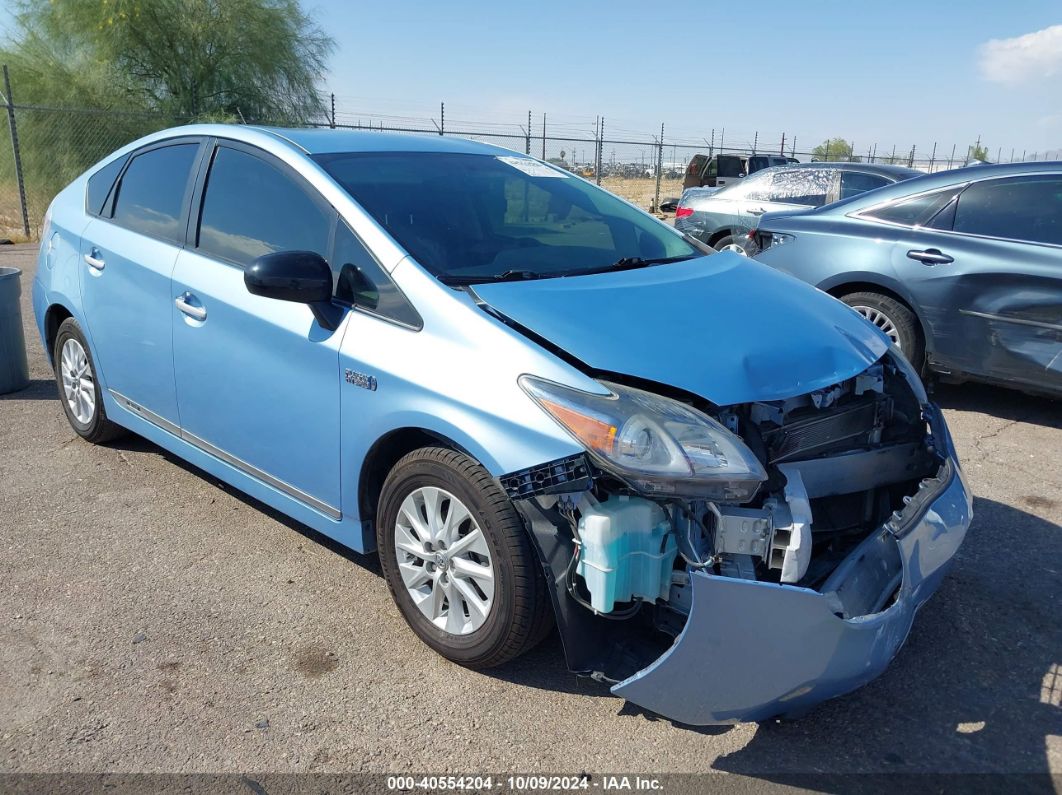 TOYOTA PRIUS PLUG-IN 2012