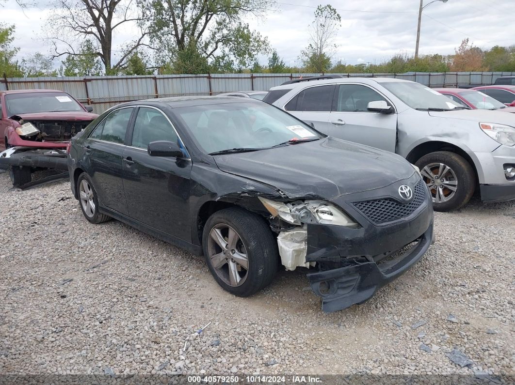 TOYOTA CAMRY 2011