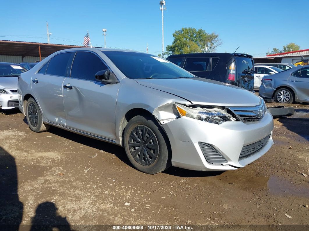 TOYOTA CAMRY 2012