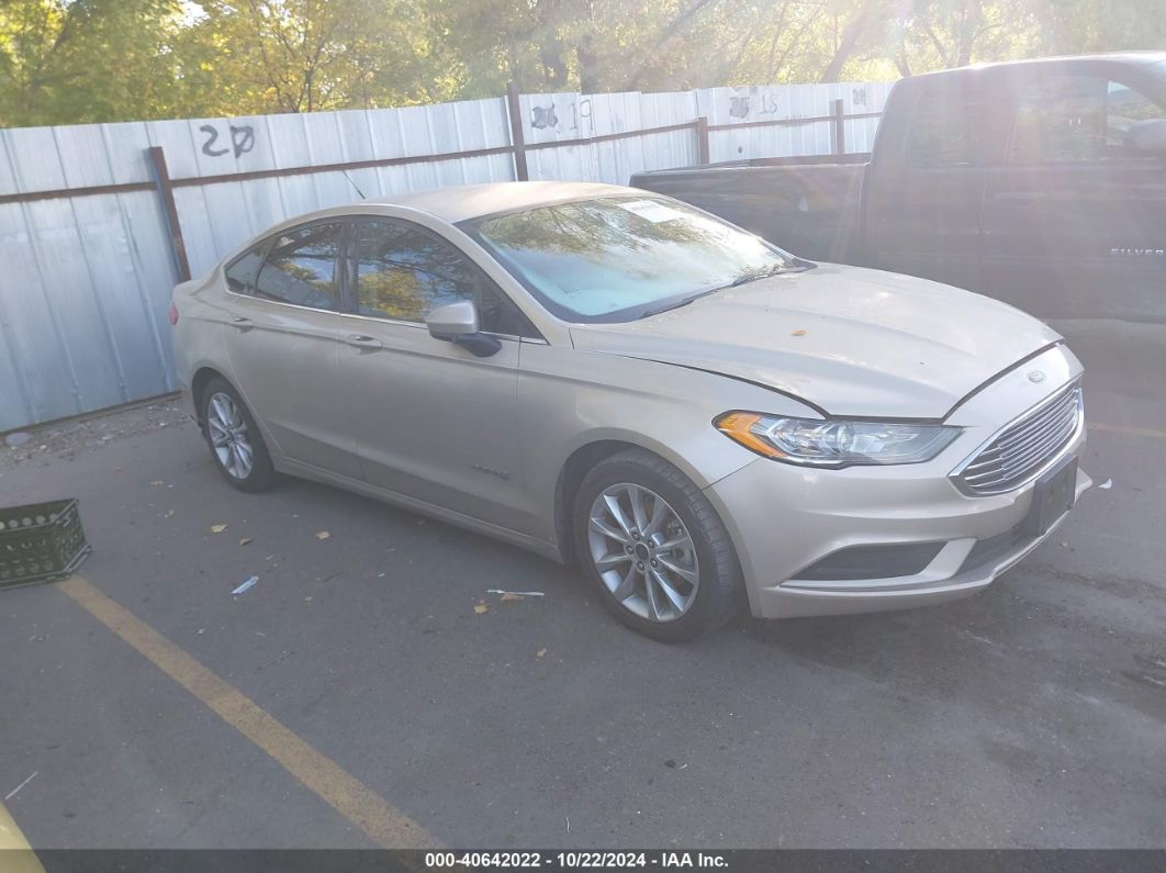 FORD FUSION HYBRID 2017