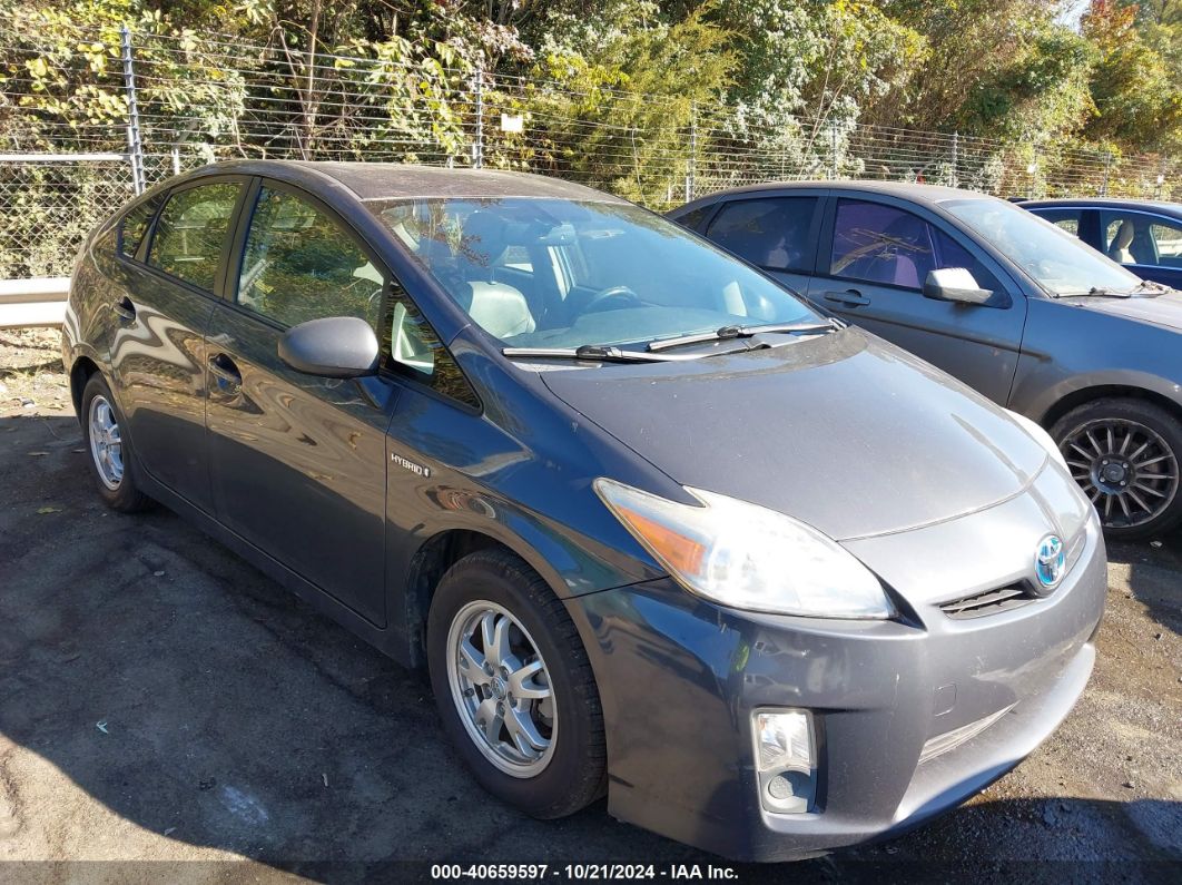 TOYOTA PRIUS 2011