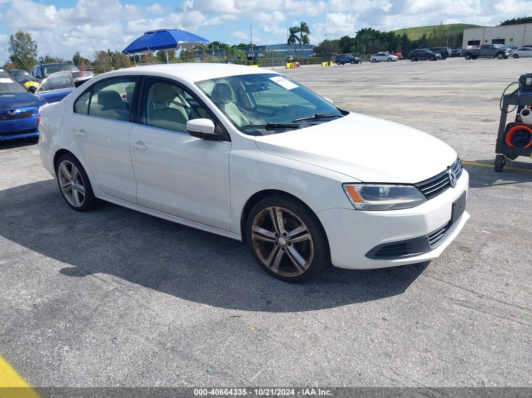 VOLKSWAGEN JETTA 2013