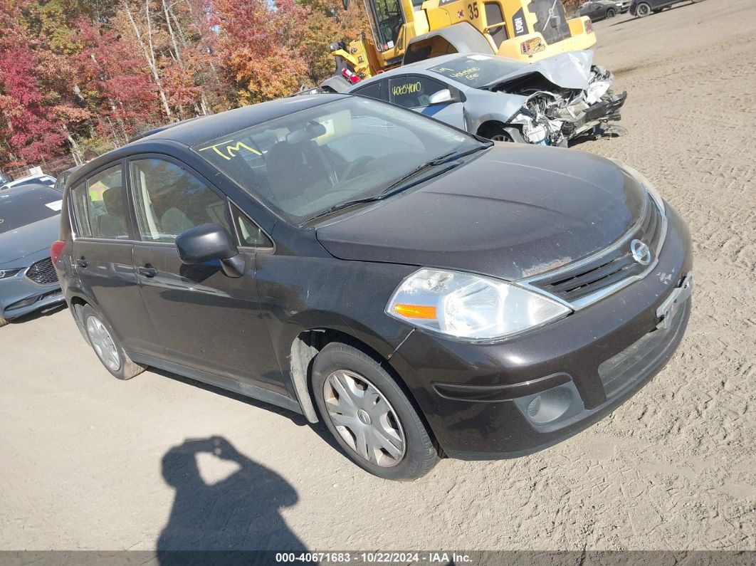 NISSAN VERSA 2011