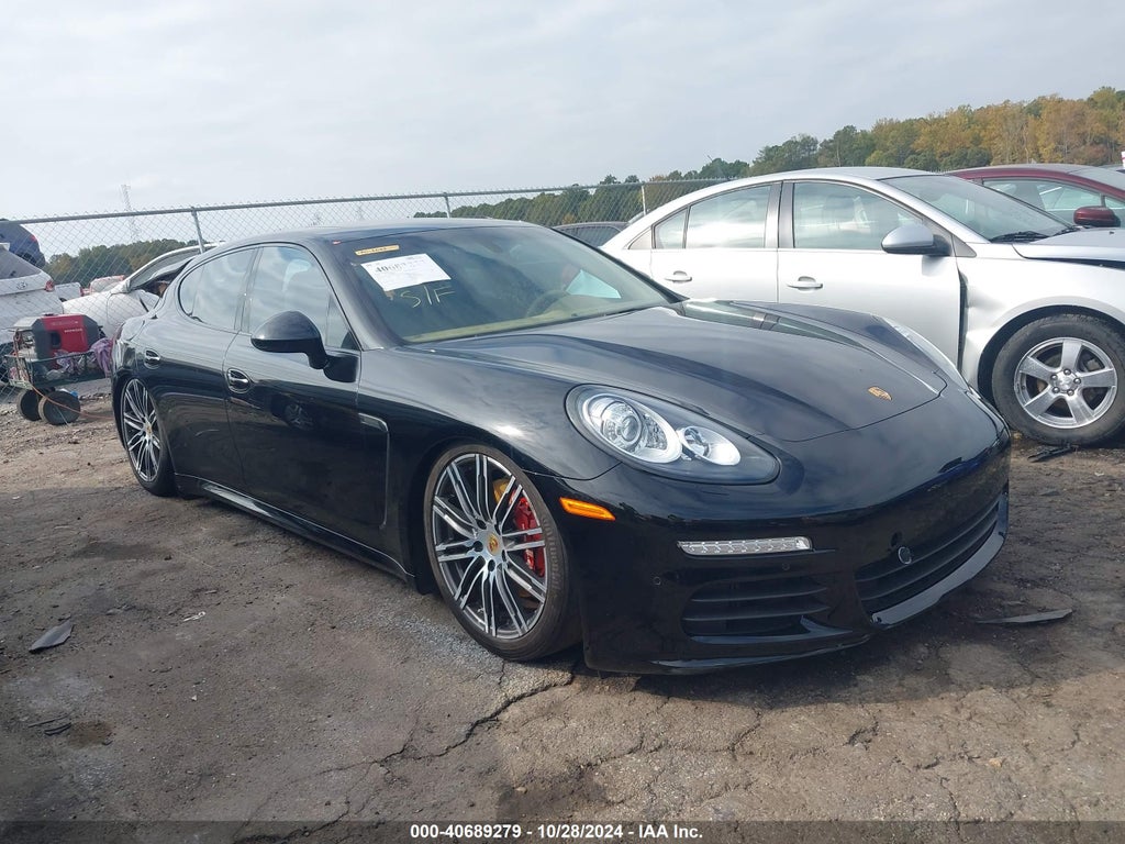 2016 PORSCHE PANAMERA